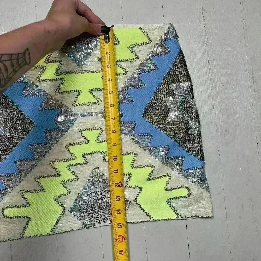 English Rose Sequin Mini Skirt! - Picture 3 of 6